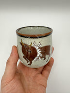 Kutani Ware Teacup – Ox and Sacred Rope Design九谷焼 牛と注連縄文様 湯呑み