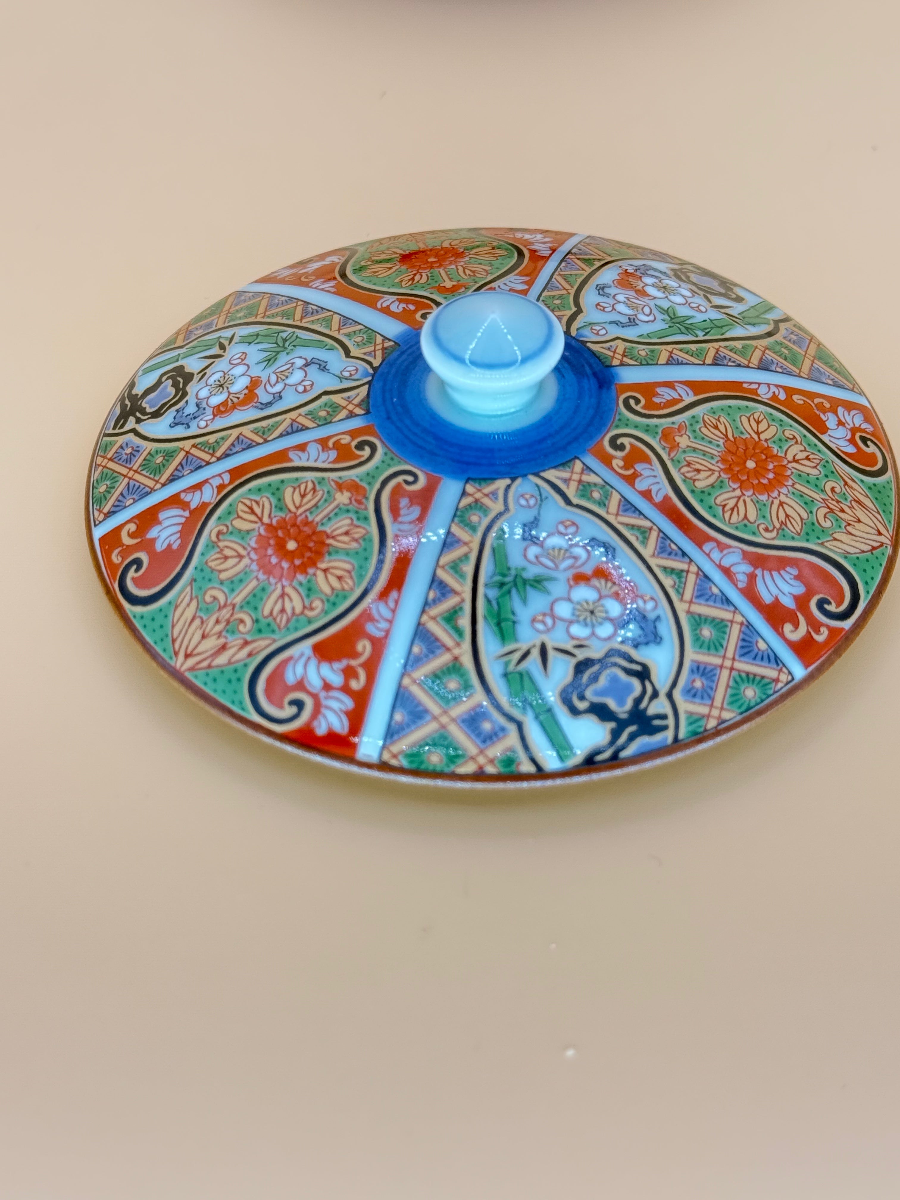 Japanes Tea cup with lid